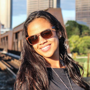 quote-girl quote-girl
